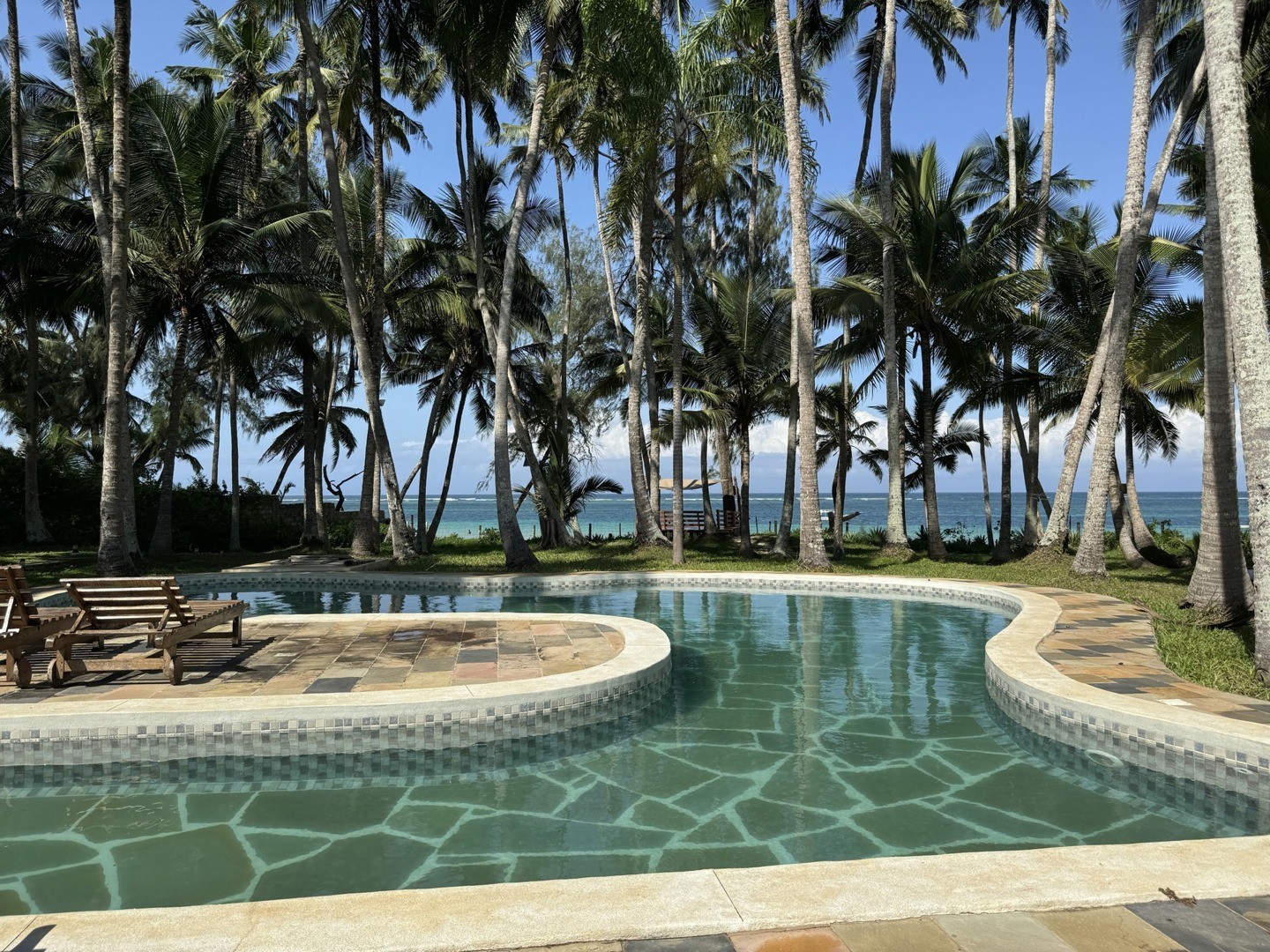 Beach Villa in Kenya 1