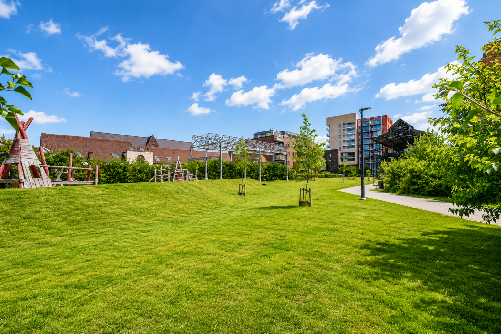 Sint Salvatorstraat 83 (handelsruimte-kantoor) 2