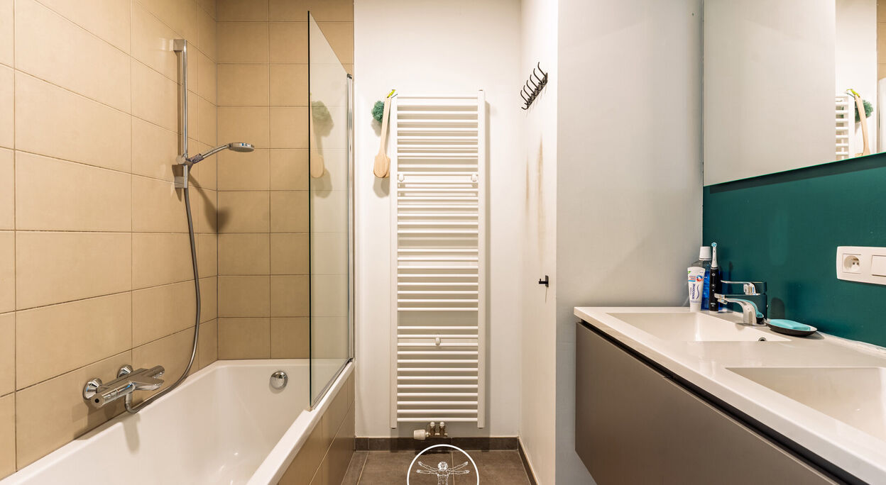 Appartement met 2 slaapkamers en 2 terrassen te Gent