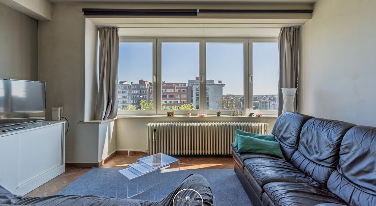 Appartement met 2 slaapkamers en terras te Gent