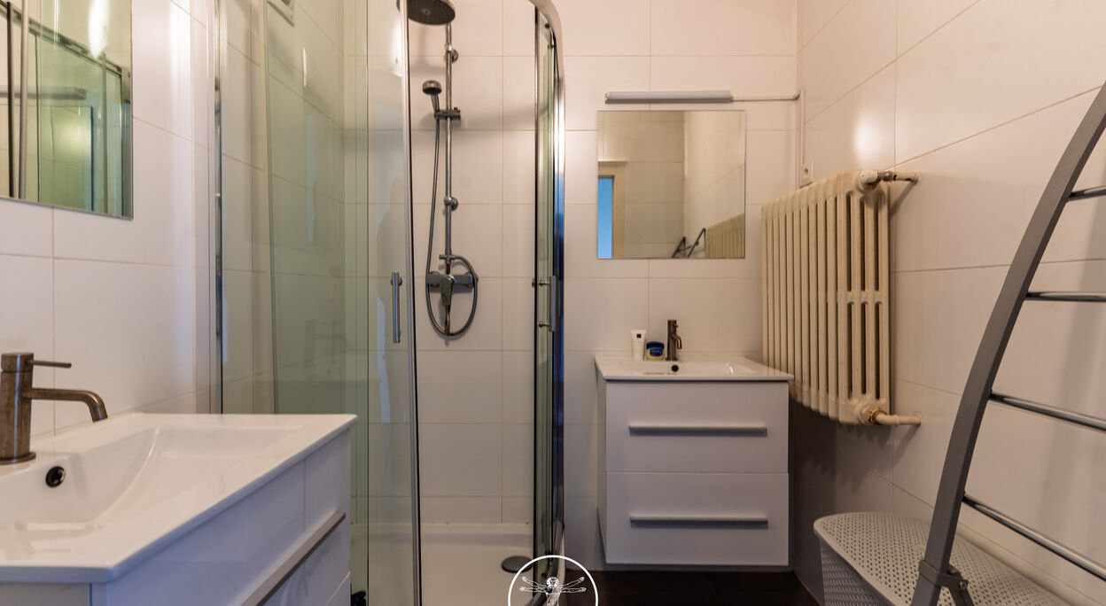 Appartement met 2 slaapkamers en terras te Gent