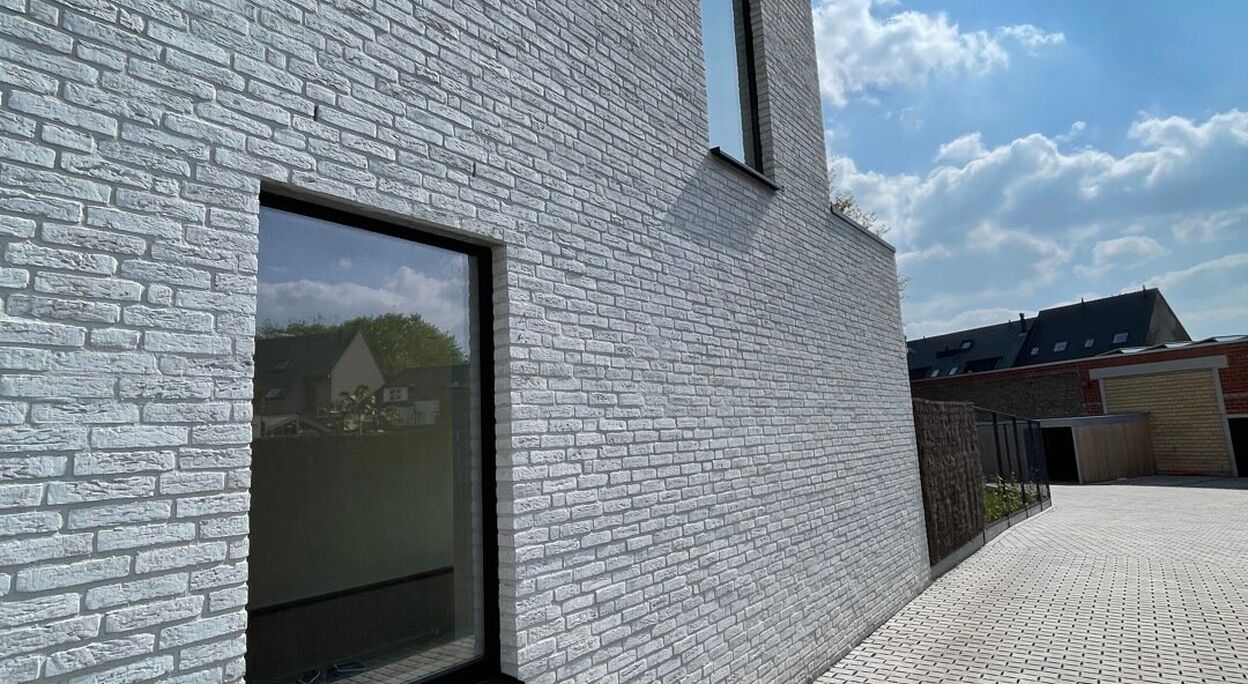 Woning met 3 slaapkamers, tuin en autostandplaats te Mariakerke