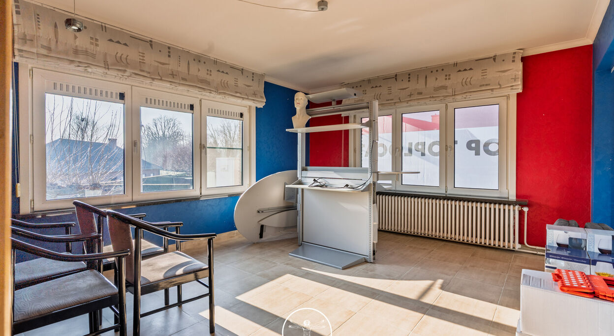 Gebouw voor gemengd gebruik te koop in Zulte