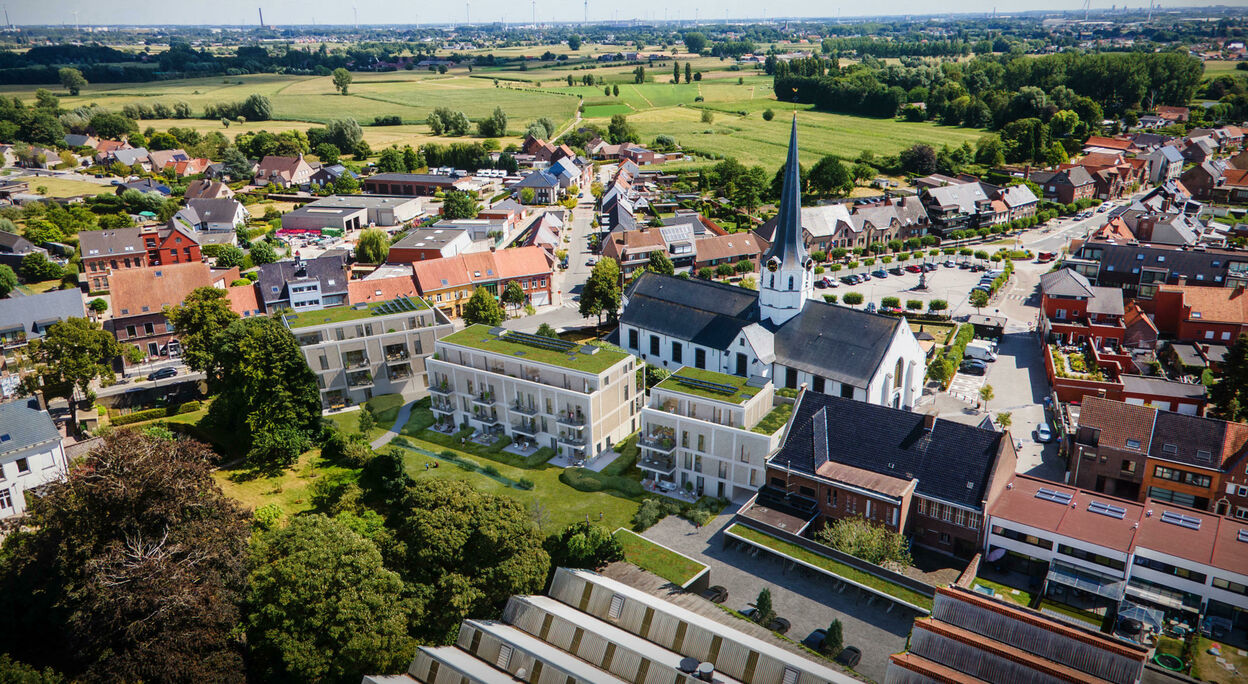 Gelijkvloerse verdieping te koop in Evergem