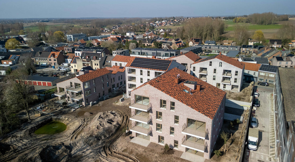 Gelijkvloerse verdieping te koop in Gavere