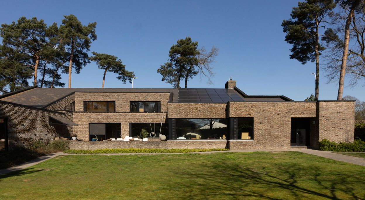 Gemengd gebruik te koop in Sint-Denijs-Westrem
