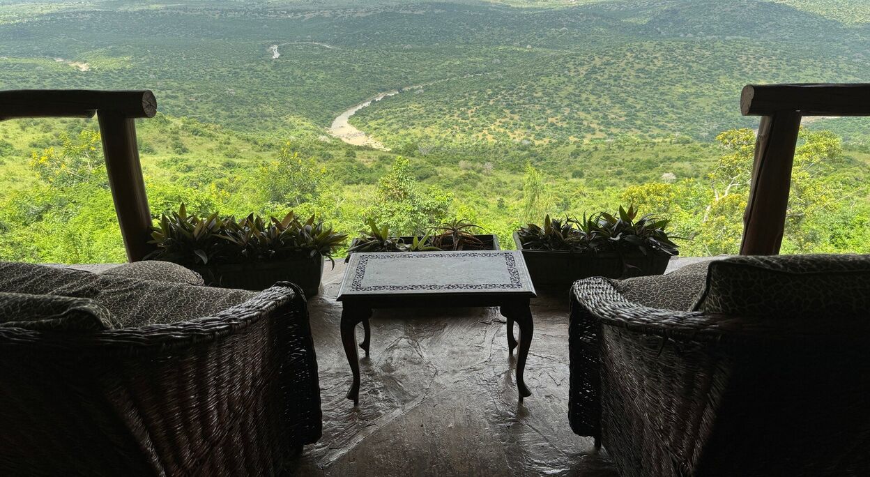 Lodge met zicht over de shimba hills in kenia