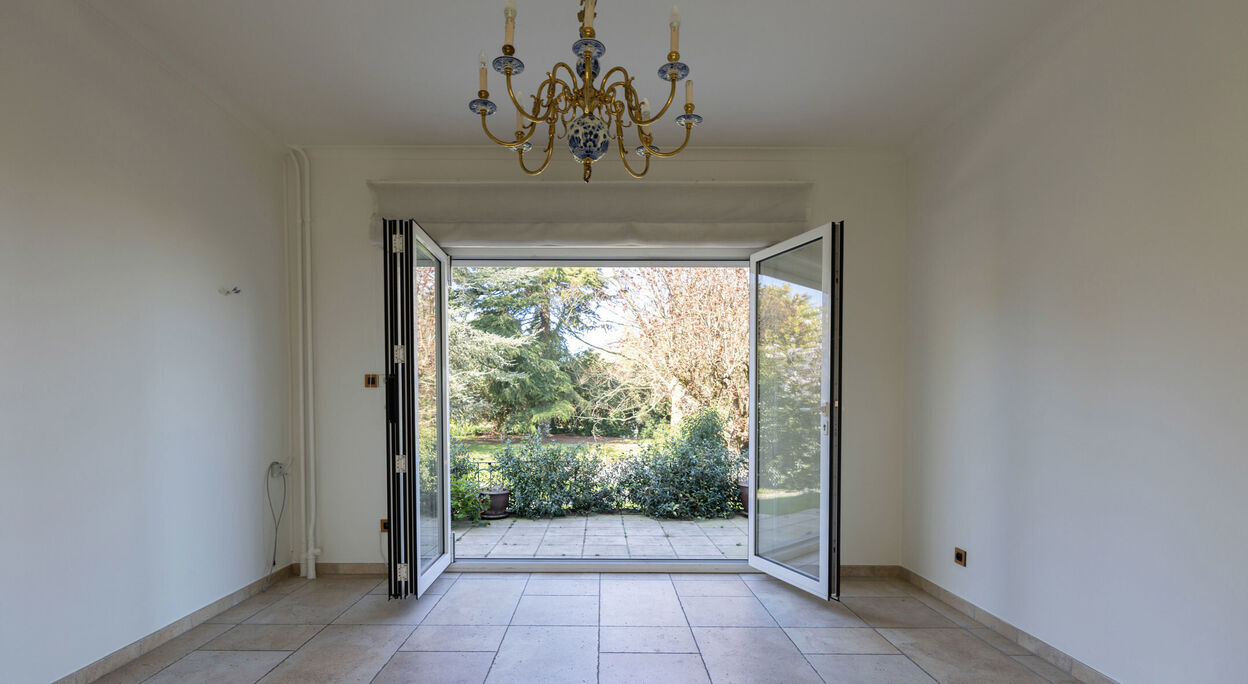 Woning met 3 slaapkamers, tuin en garage te Wondelgem