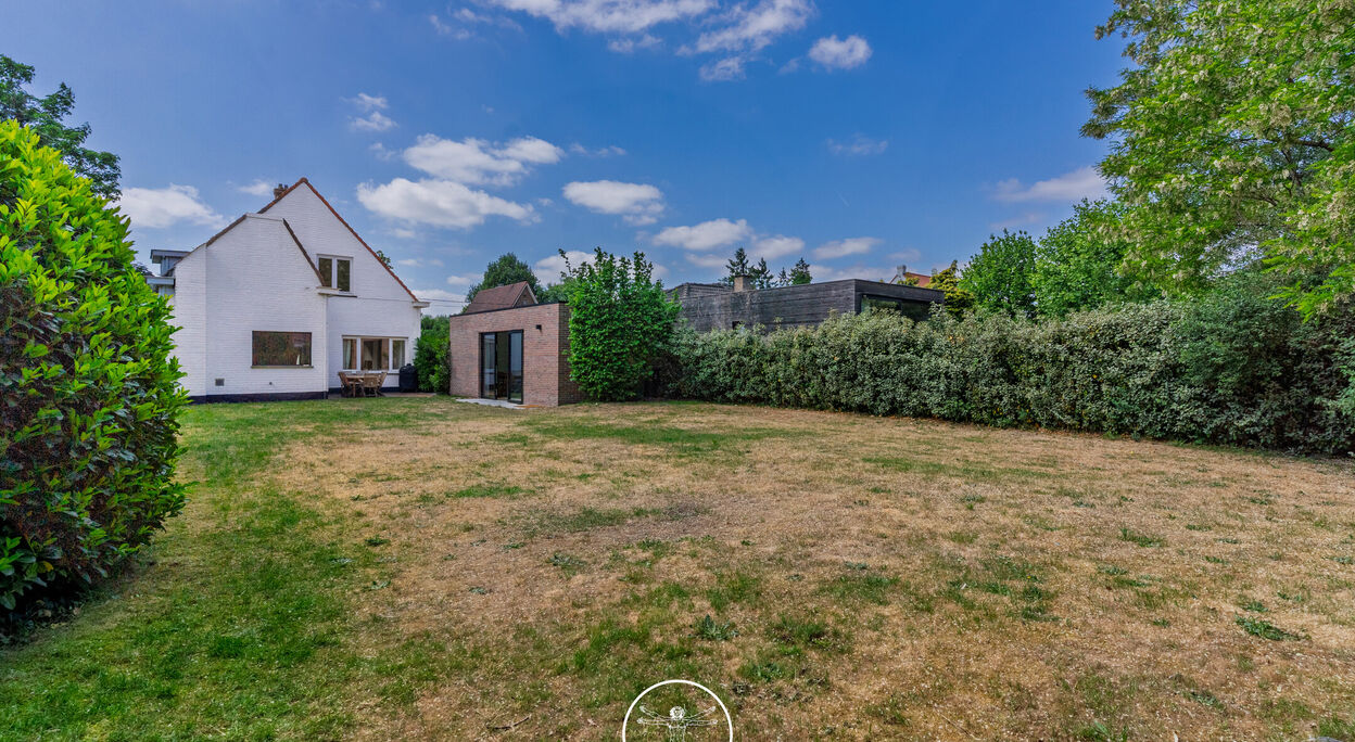 Villa te koop in Sint-Denijs-Westrem