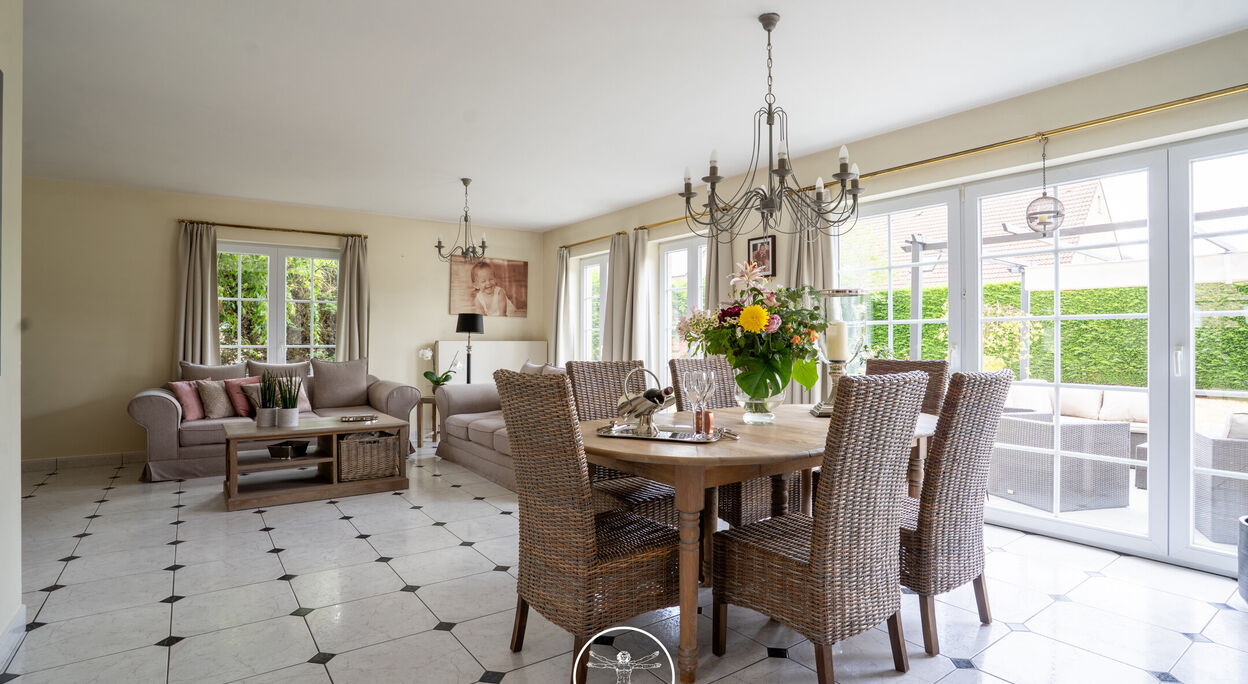 Villa te koop in Zwijnaarde