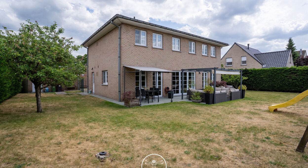 Villa te koop in Zwijnaarde
