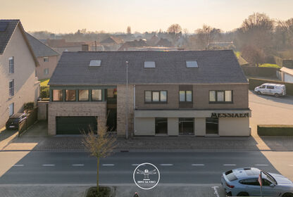 Gebouw voor gemengd gebruik te koop in Zulte