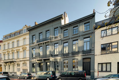 Exclusieve herenwoning met tuin in Gent