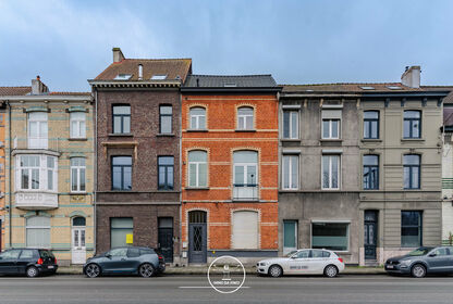 Woning met 3 appartementen en tuin nabij het centrum Gent
